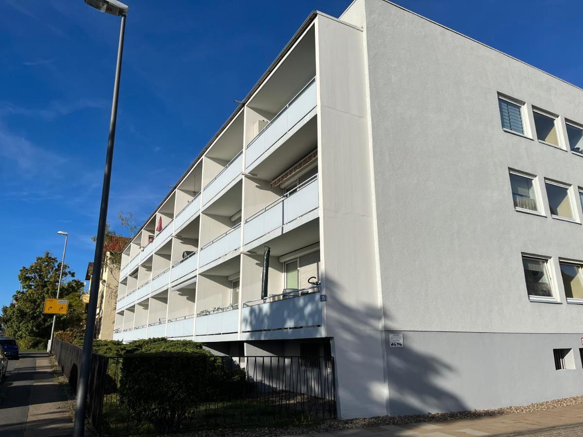 Schoenes Apartment Mit Festungsblick - Free Parking - Wurzburg Luaran gambar
